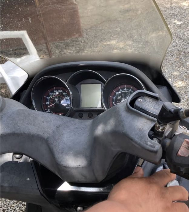 Scuter Kymco 300