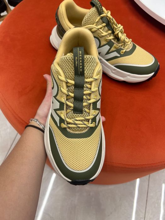 Новые кроссовки оригинал Max Mara