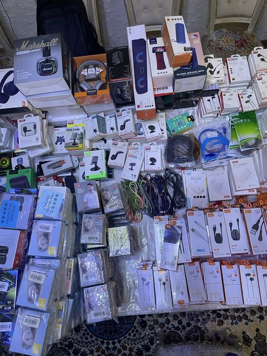 Продам аксессуары для телефонов, остатки со склада