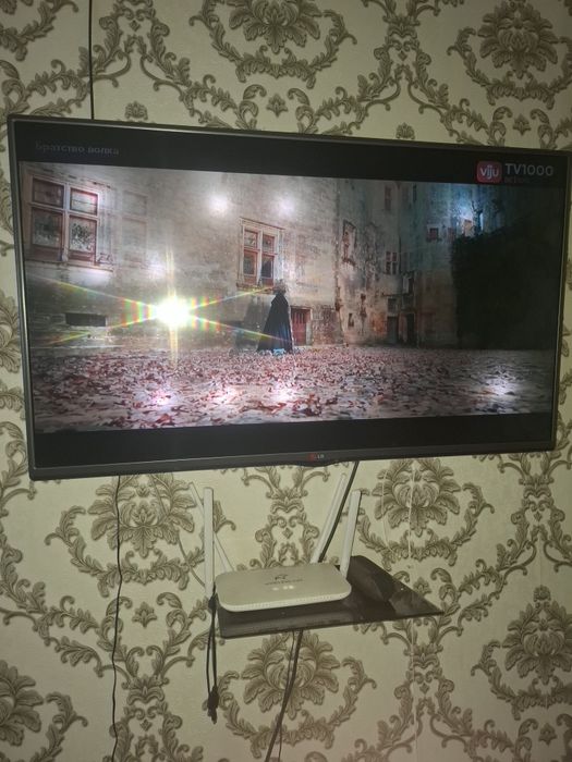 Продам телевизор LG  б.у