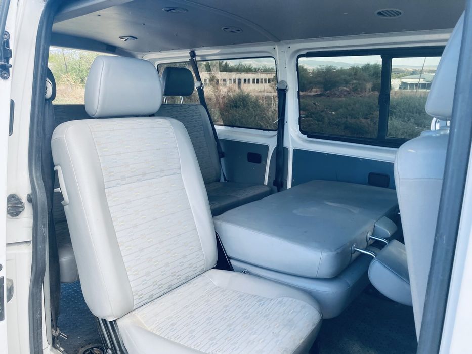 VW transporter T5 2.0tdi 102hp 2010 на части