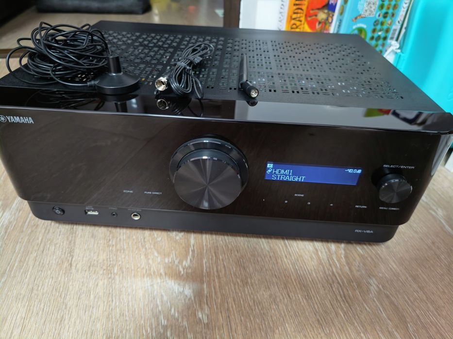 Receiver Amplificator Yamaha RX-V6A - impecabil, cutie completa, HDMI 2.1 revizuit