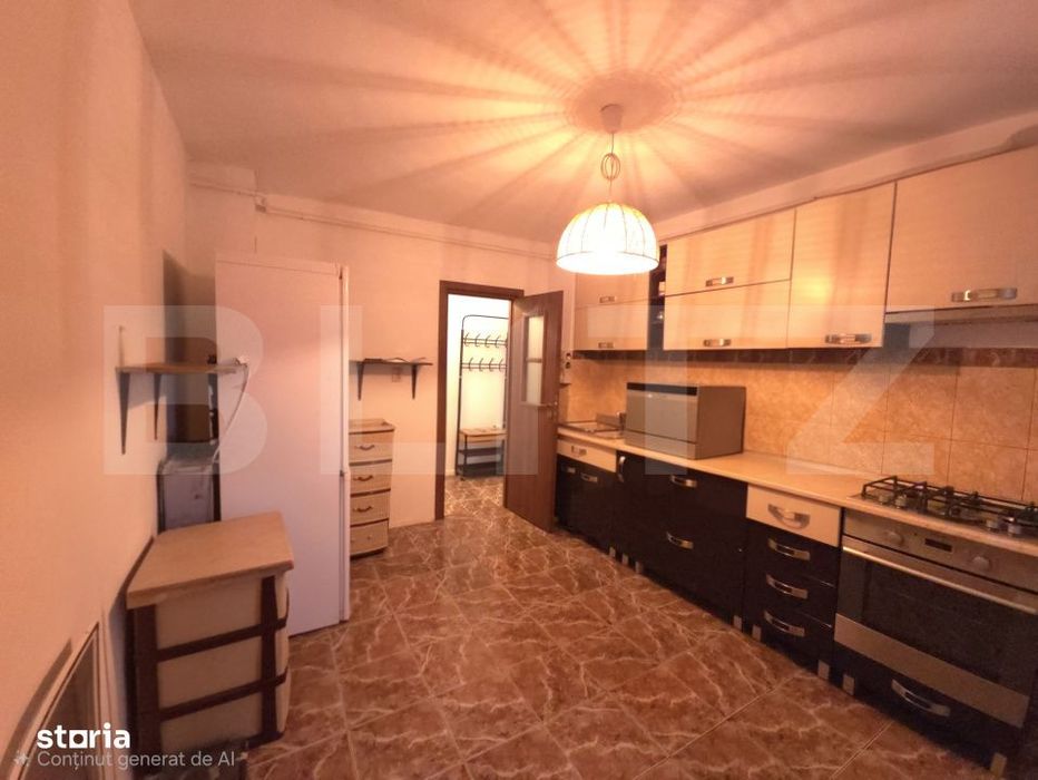 Apartament 3 camere, 80 mp, zona Micro 12