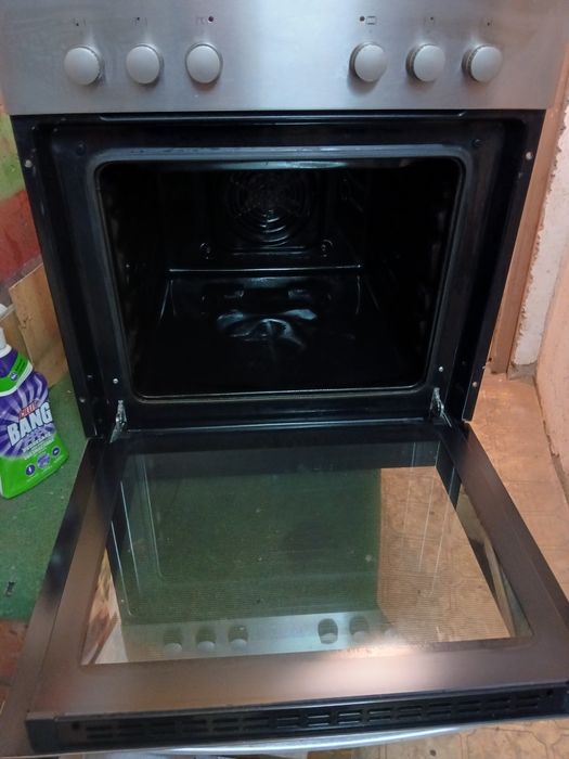 Фурна за вграждане от Германия като Нова  Само фурна