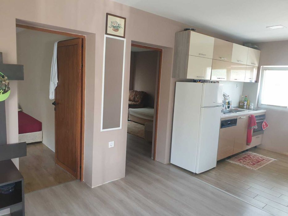 Едноетажна къща, с.Камбурово