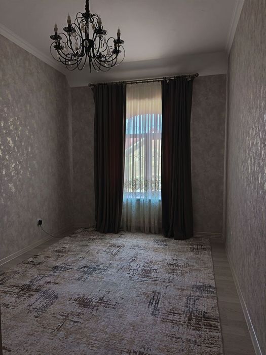 Продаётся 3-комнатная квартира в Юнусабаде (Малика базар, Уста Ширин)