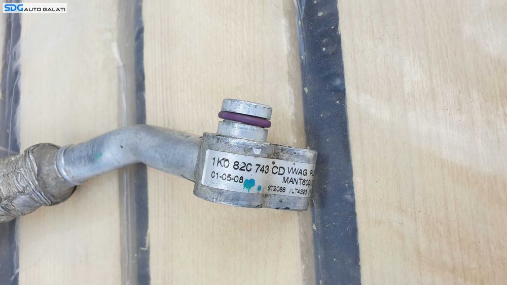 Furtun Conducta Compresor Radiator AC Aer Conditionat Clima Volkswagen Golf 5 2.0 TDI BMM BVB 2004 - 2008 Cod 1K0820743CD