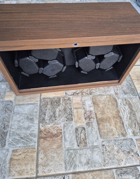 (Reducere 65%) Watch Winder ANWBROAD 6 Ceasuri, LED, Motor Silențios - Defect Geam