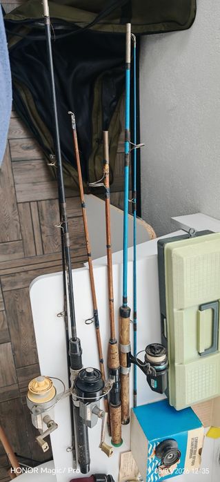 Ретро рибарски макари и въдици