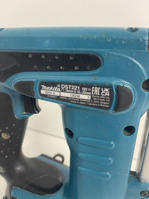 Makita DSat 221 capsator