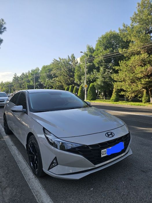 Hyundai elantra 2022 yil 45 min probeg