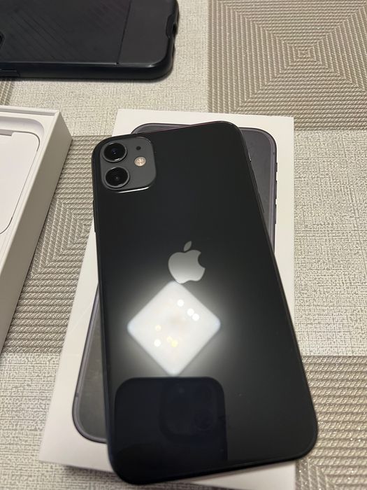 Iphone 11 64Gb запазен