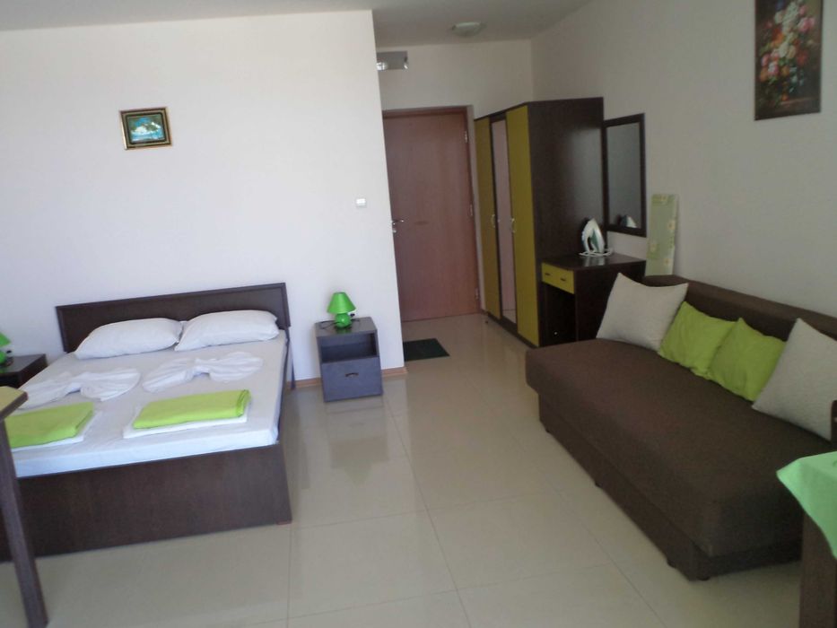 Дава се под наем Едностаен апартамент в к.к. Слънчев бряг - 46 кв.м за 71.4 € - Снимка #15