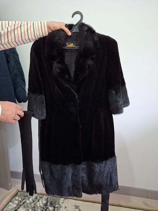 Норковая шуба очень красивая