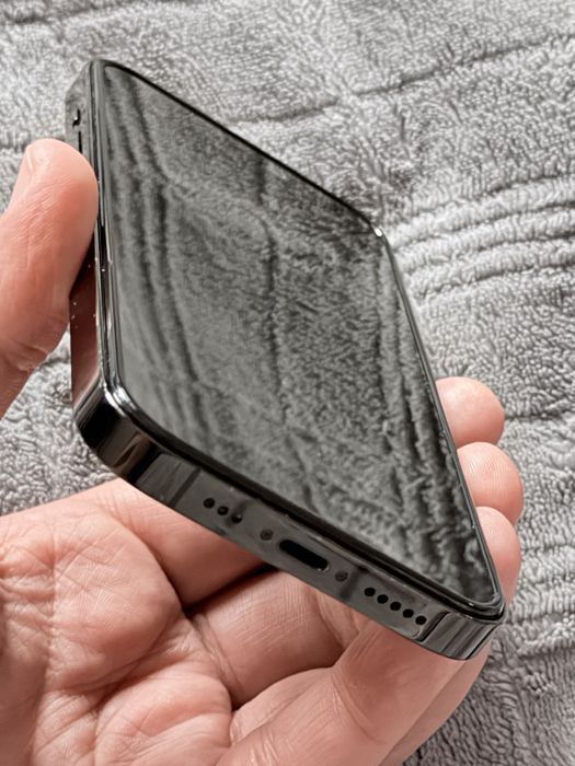 продам айфон(iphone) 14 pro без ремонта