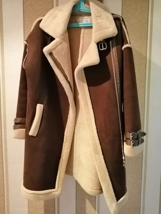 Женская зимняя дублёнка