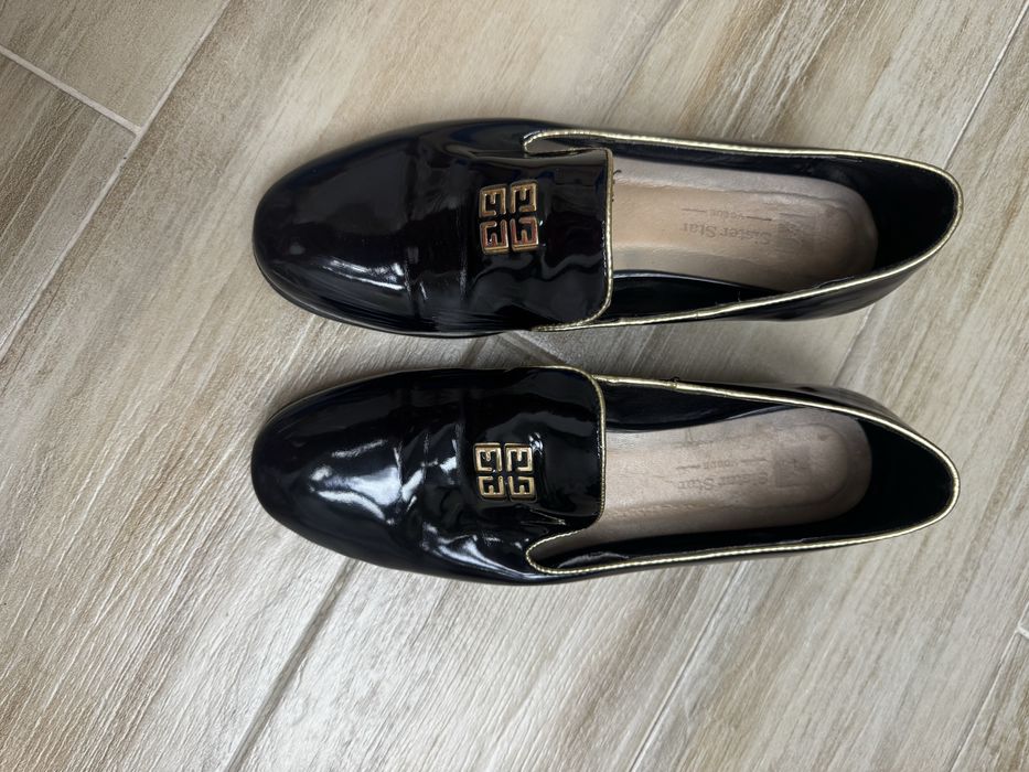 Туфли для женщин