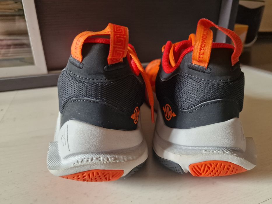 Nike Мъжки баскетболни маратонки 44 номер