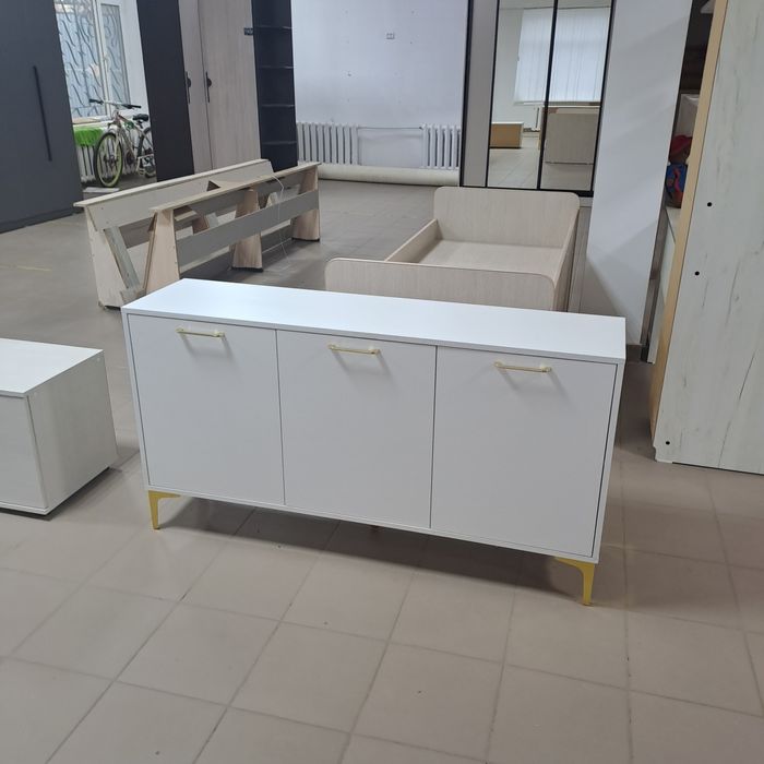 TV-тумба, консоль.