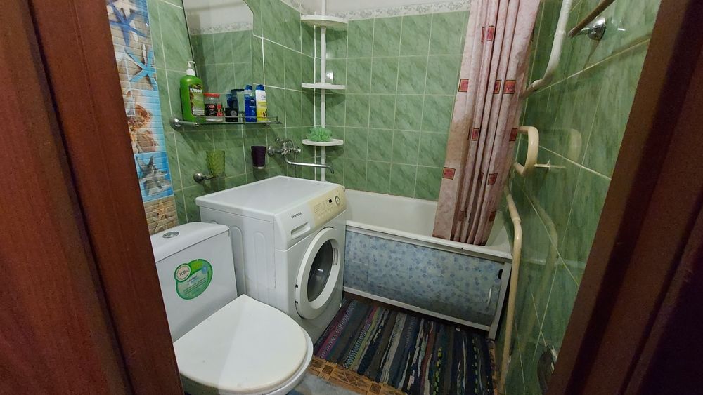 Продам 1.5 ку  в районе зел.рынка