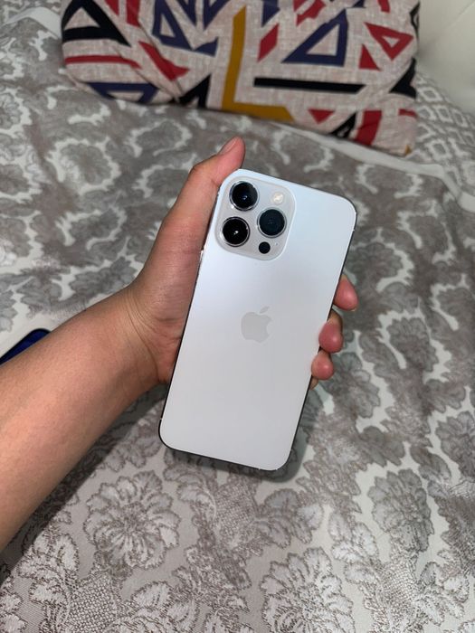 Продам айфон 14 про мах