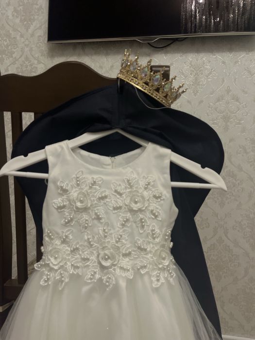 Нарядные платья на девочку