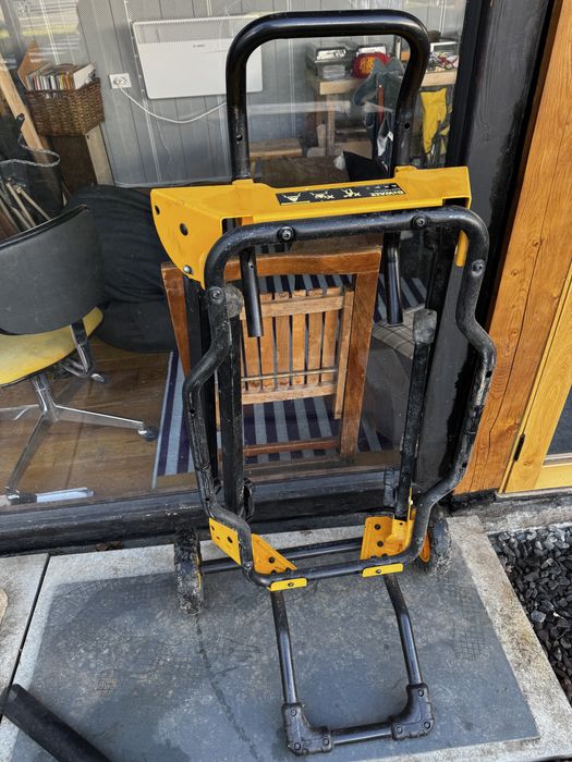 Stand Circular de Masa Dewalt DWE74911