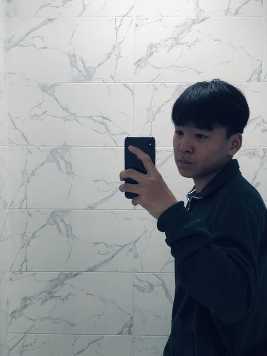 Аифон х өте жахсы брақ артынғы камера босап кетке