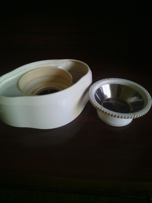 Електрическа сокоизтисквачка за 40 лева