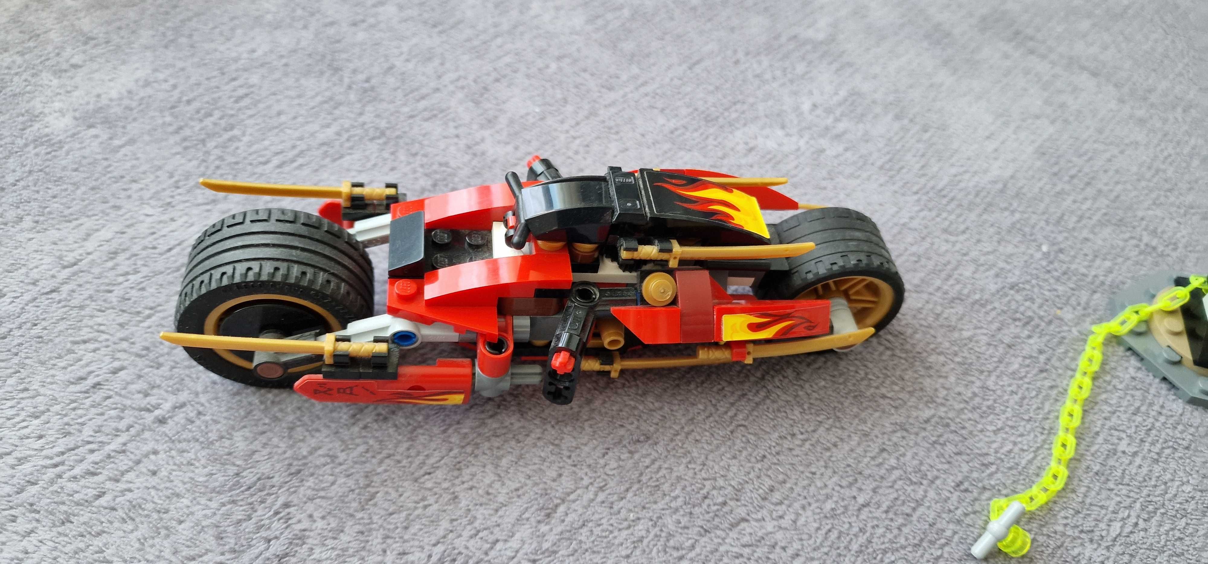 Lego ninjago legacy kai's store blade cycle and zane's snowmobile