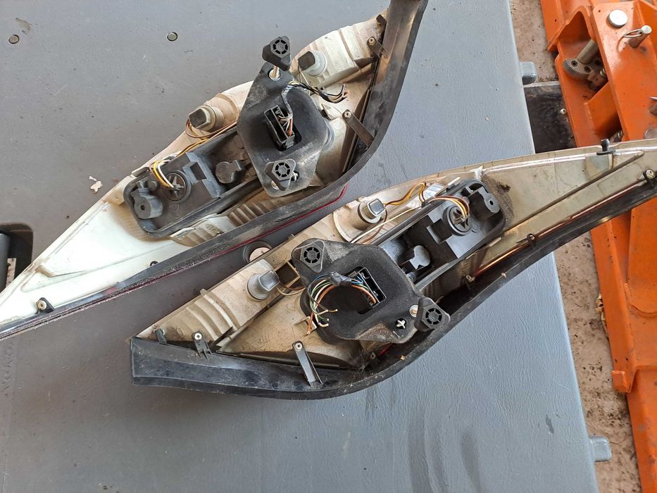 Stop stanga dreapta stopuri Lampa Opel Astra H Twintop Cabrio