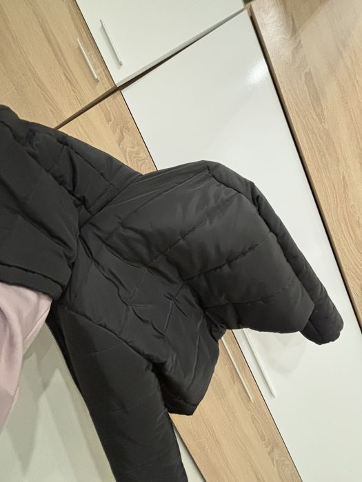 Есенно яке,размер С,без забележки


40 лв