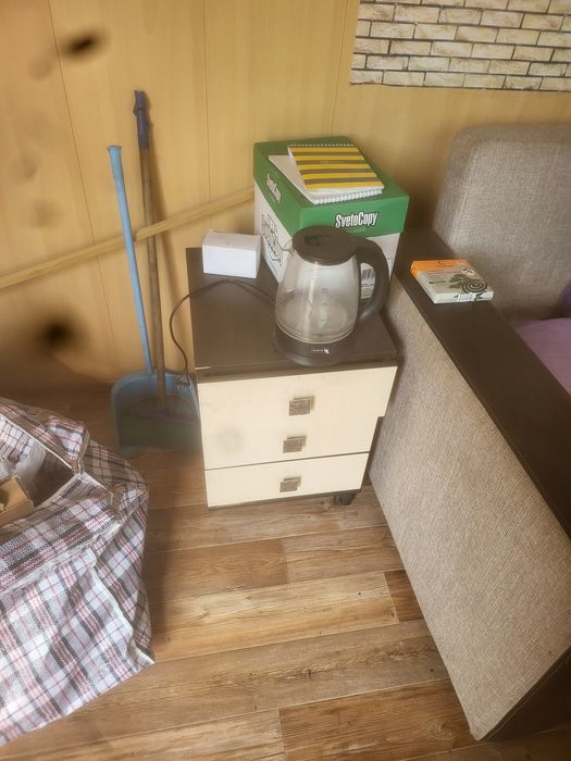 Продам мебель диван, шкаф стол