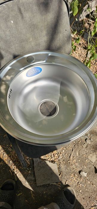 Продам мойку кухонную