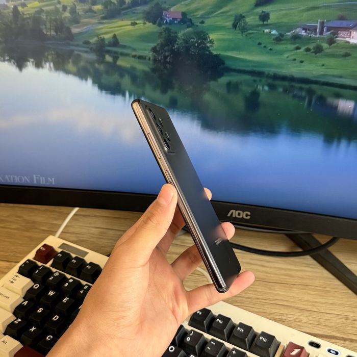 Samsung Galaxy A52 ideal dastafka srochni