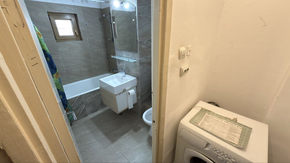De închiriat apartament 2 camere