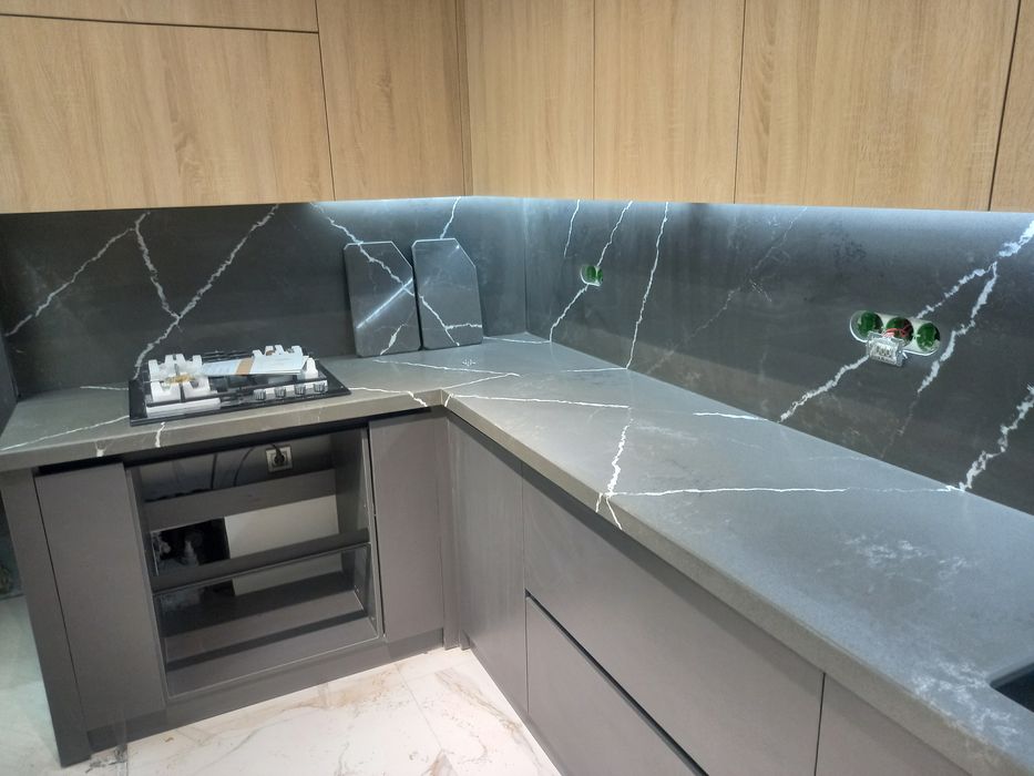 Кварц акрил гранит мрамор керамогранит,