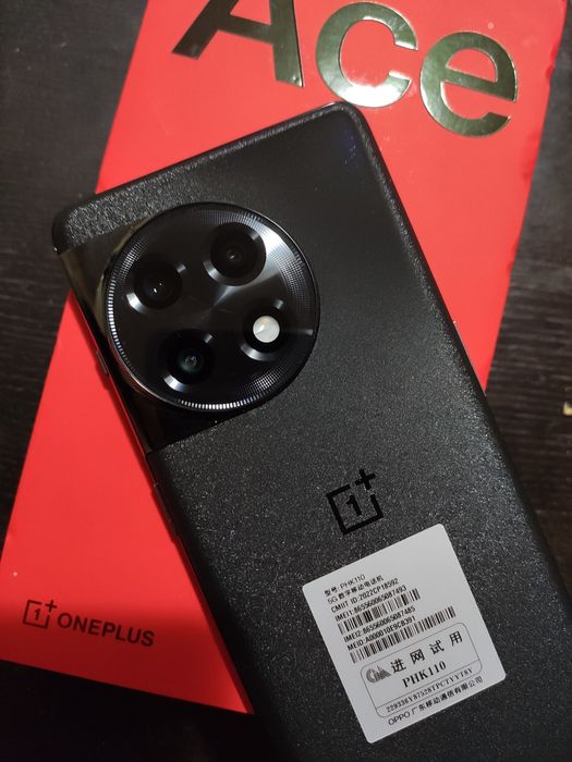 ONEPLUS  11 R 16GB/512GB  că NOU