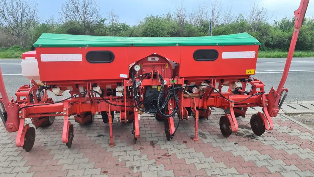 Semanatoare porumb Gaspardo MTR 6 cadru hidraulic