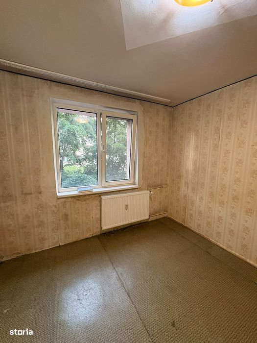 Vanzare 2 Camere Metrou & Piata Crangasi