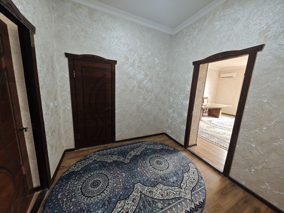 2 хонали квартира сотилади. Девонабой Масжиди олдида