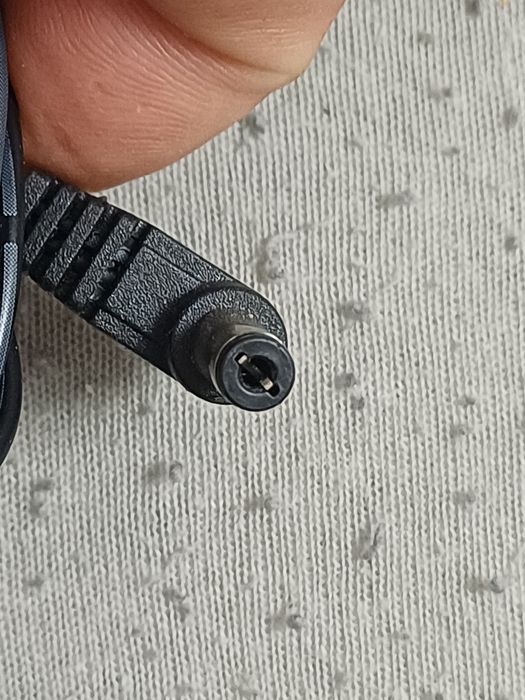 Incarcator 18v  500mA in stare buna
Este testat