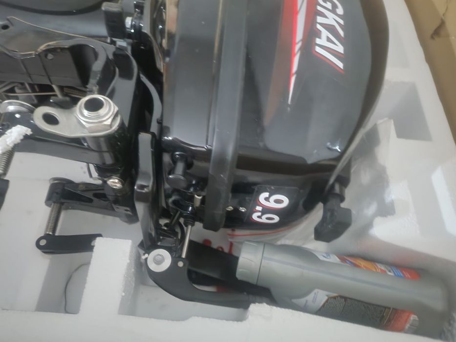 Мотор для лодки, новый