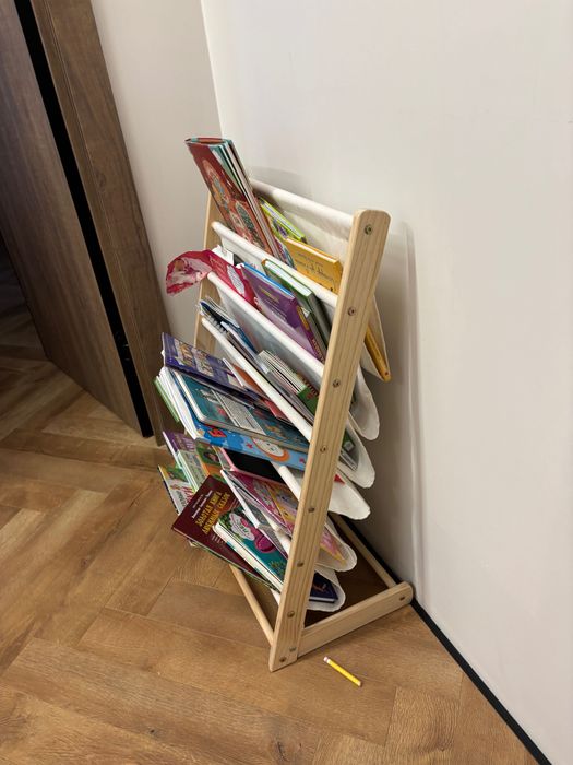 Полка для детских книг