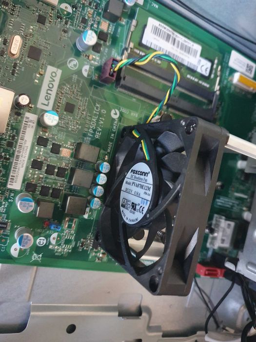 Servicii IT Complete: Asamblare PC, Mentenanță, Instalare Windows și Optimizări Gaming