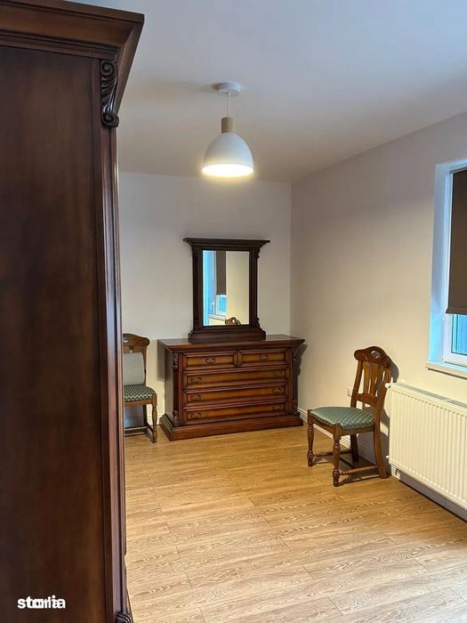 Apartament de 3 camere, 90 mp utili + 2 parcari zona Fagului