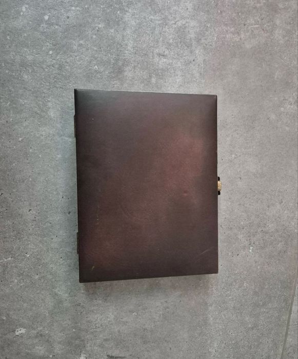 Магнитна кожена табла