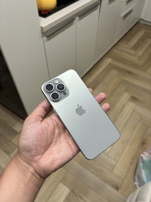 iPhone 15 pro max, обмен на 17 air