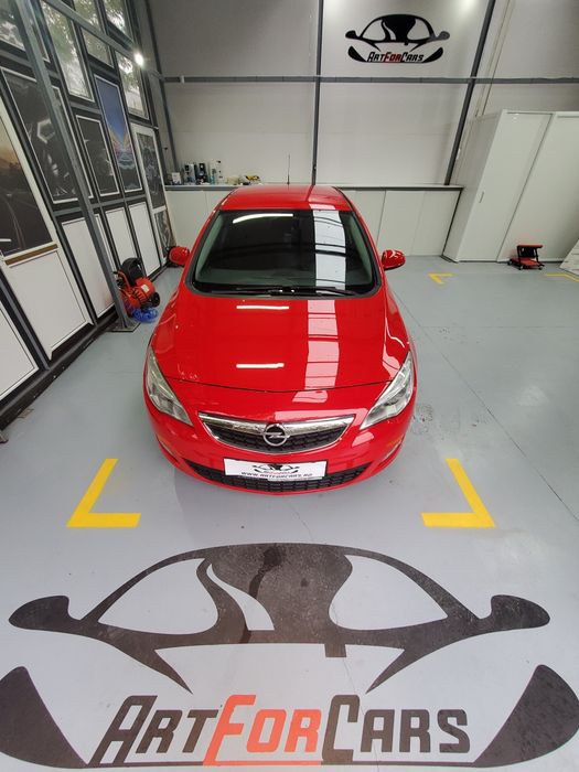 Detailing interior și exterior, polish profesional și colantare