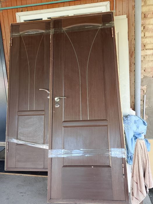 Двери межкомнатные.